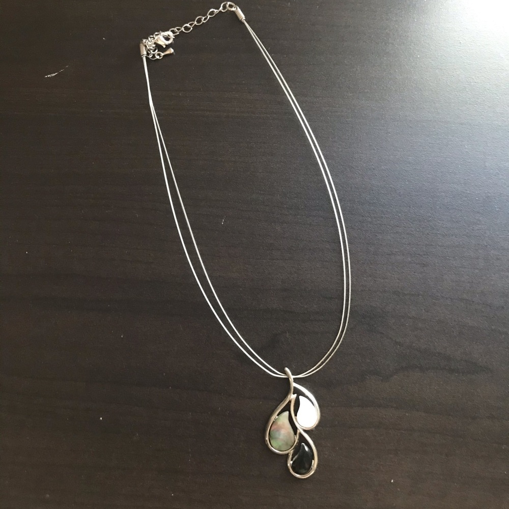 Three Stone Necklace